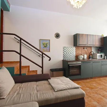 Fuer 4 Personen Ca 40 Qm In Pula, Istrien Istrische Riviera *