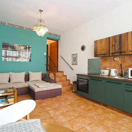 Fuer 4 Personen Ca 40 Qm In Pula, Istrien Istrische Riviera Apartment